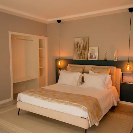 Nunes Apartament *